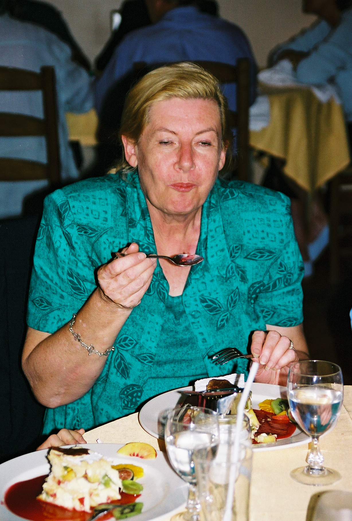 487941_R1_16.jpg
